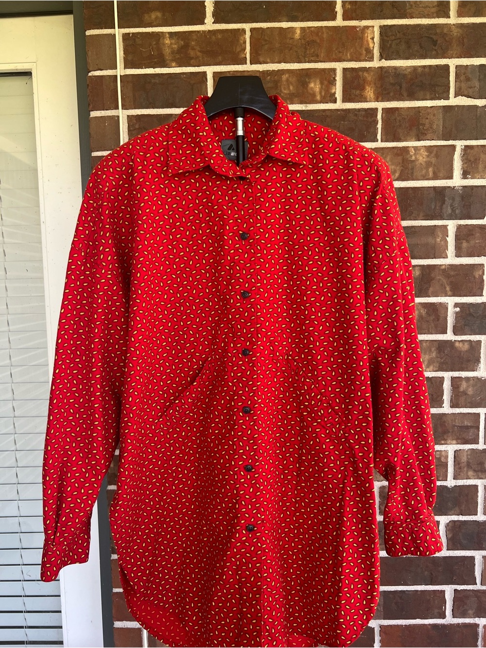 Liz Wear Women’s Red Paisley Button Front Long Sleeve Shirt